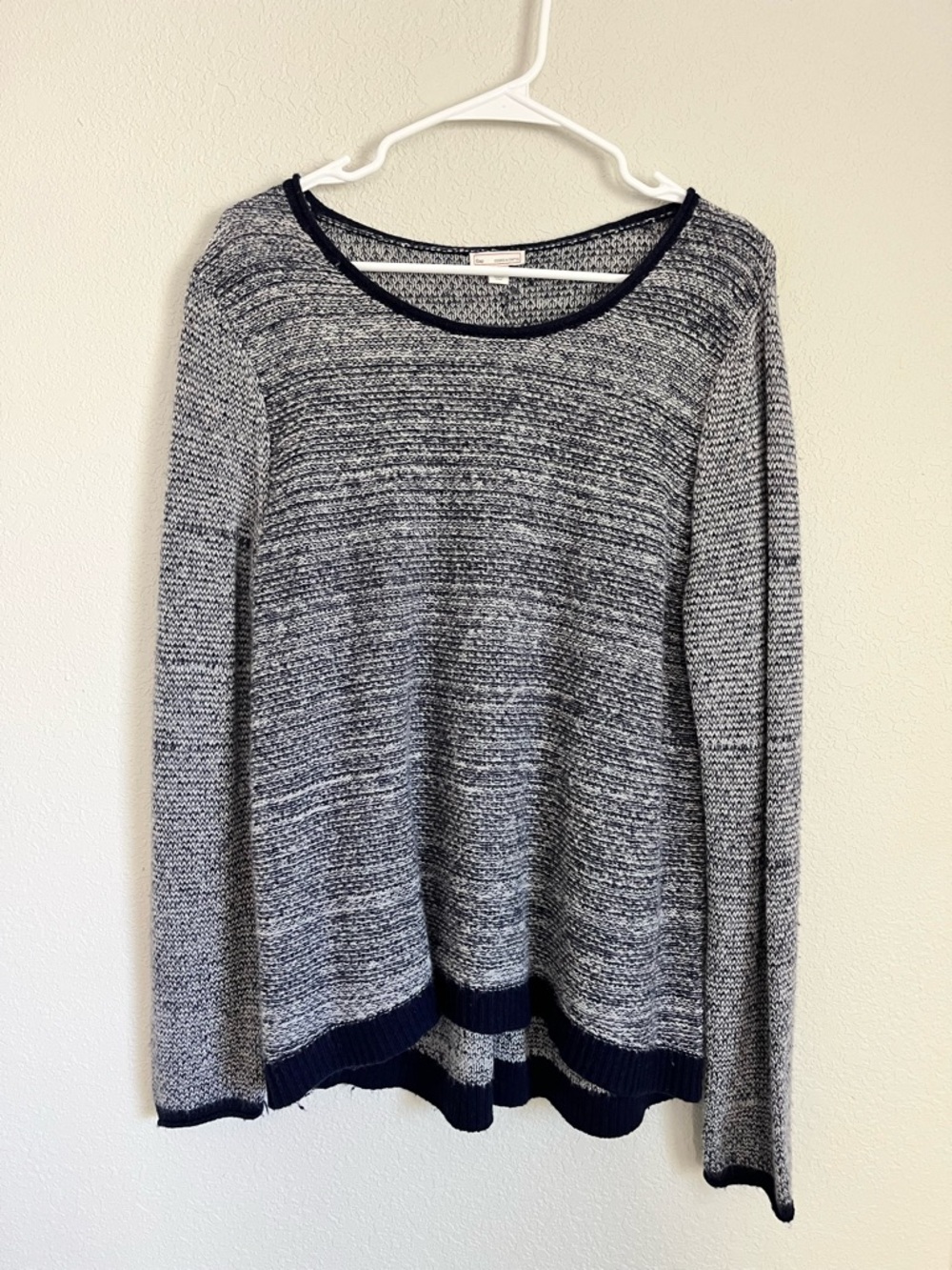GAP Marled Gray Sweater with Navy Trim. Large.